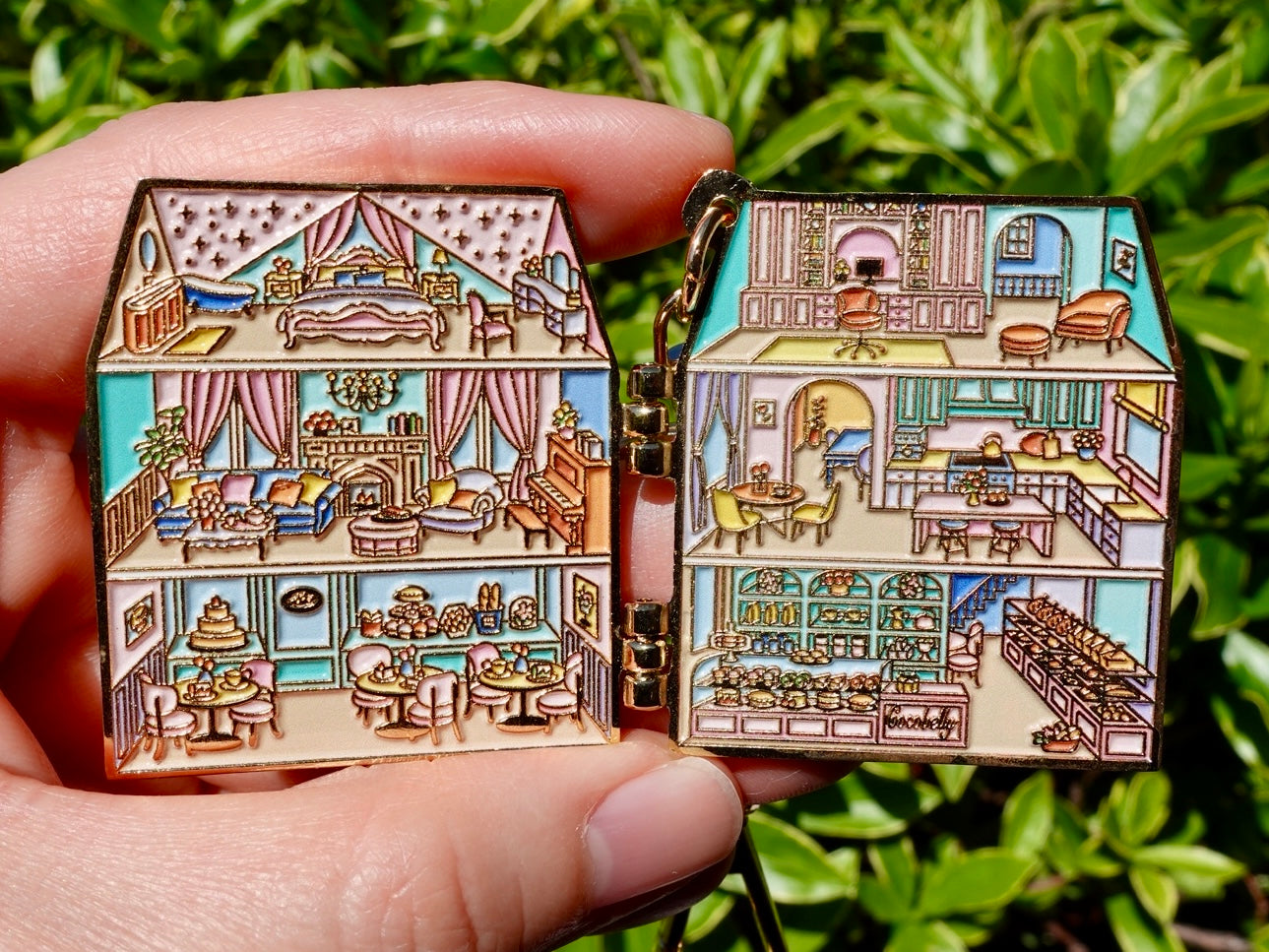 Cocobelly Dollhouse Keychain